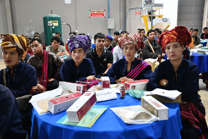 От опиума к кофе: история трансформации фермеров в Мьянме